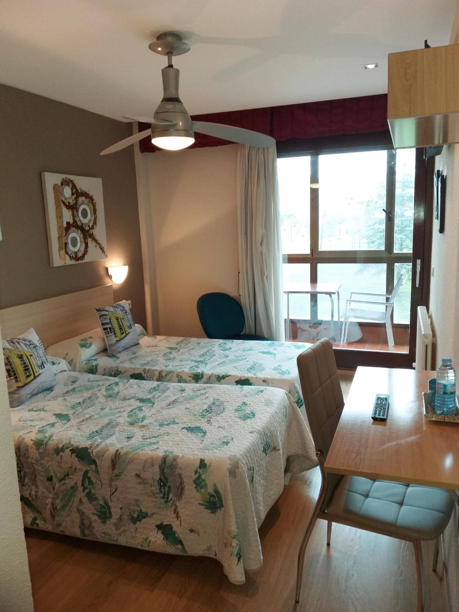 Alojamientos Pamplona Dış mekan fotoğraf
